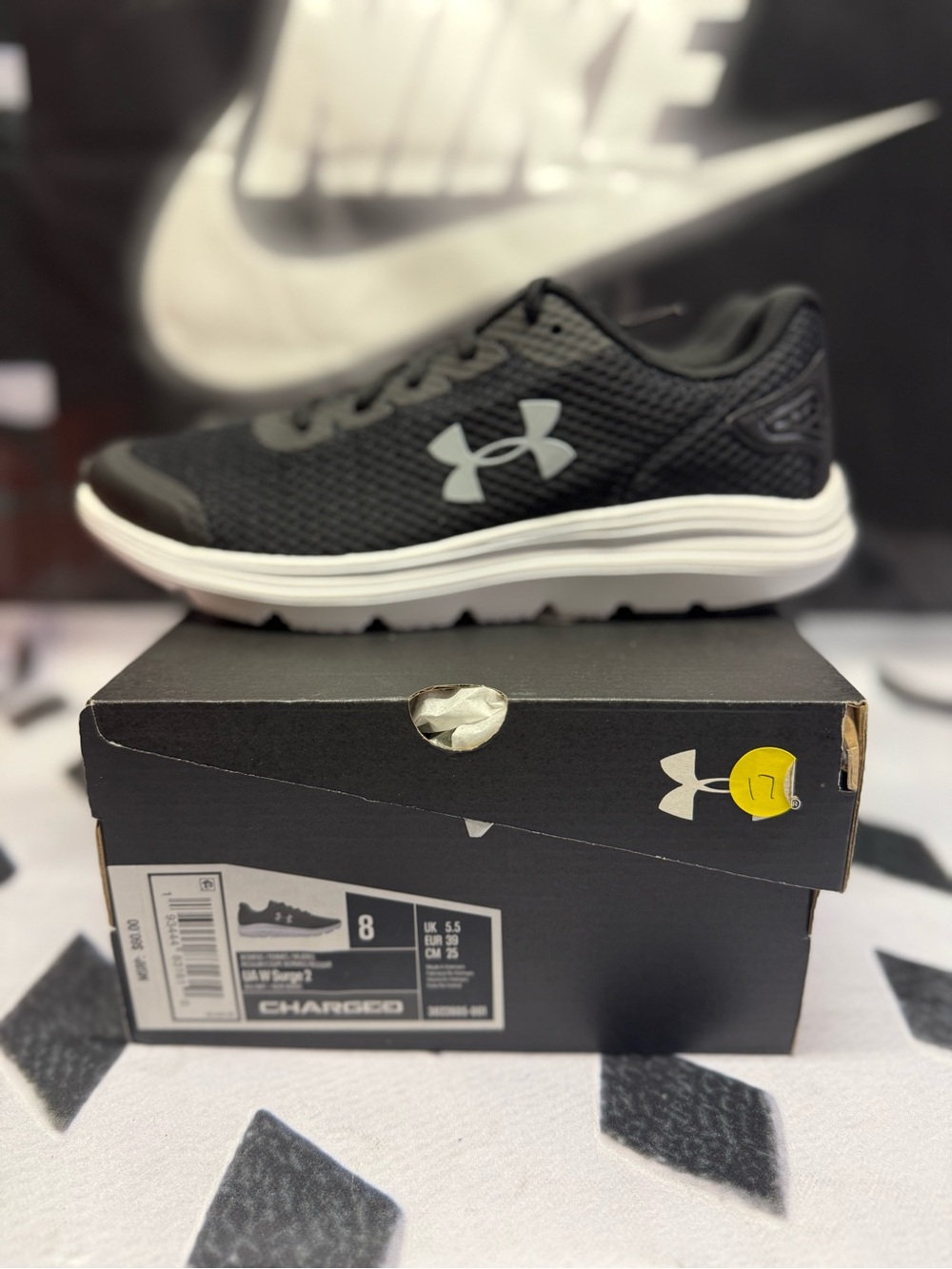 Under Armour Men’s Black Athletic Running Shoes with White Sole - Picture 4 of 6